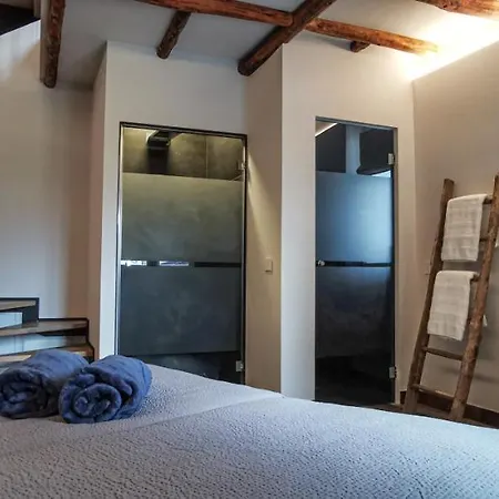 Il Medeghino Farm stay